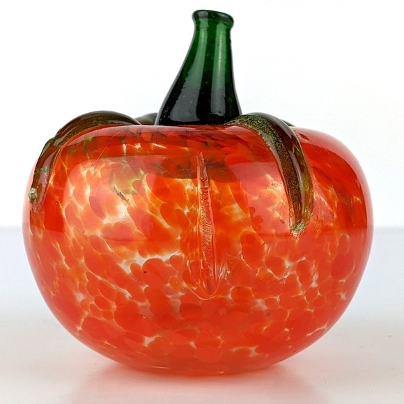 Vintage Murano Style Heirloom Tomato, Marbled Blown Glass Fruit - Picture 2 of 6
